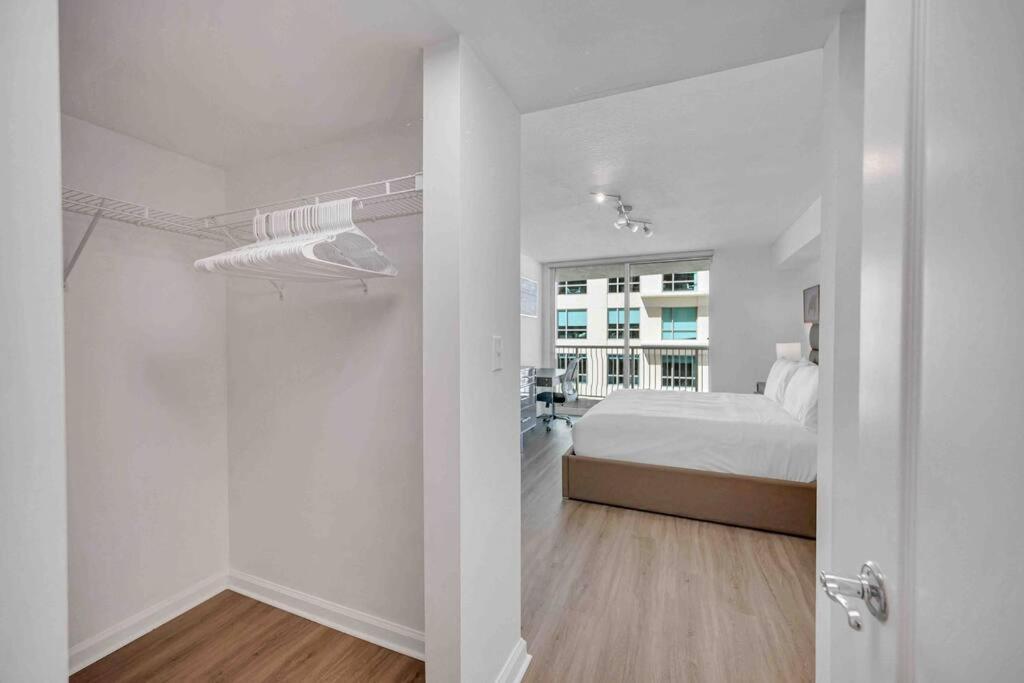Spacious 36Th Flr 1 Bd 1 Bt • Brickell • Bay View Miami Exterior foto